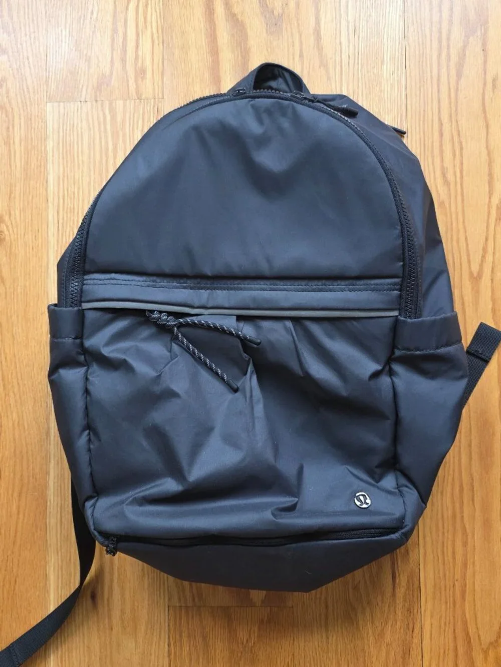Lululemon Everyday Backpack in Dark Grey